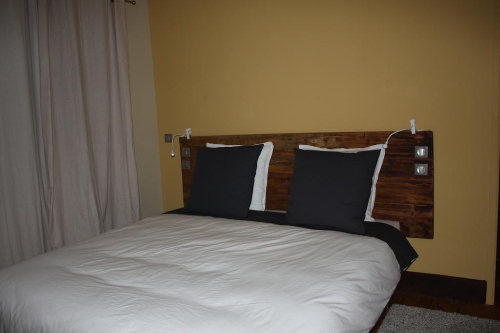 Bed In Bellongue Aucazein 객실 사진